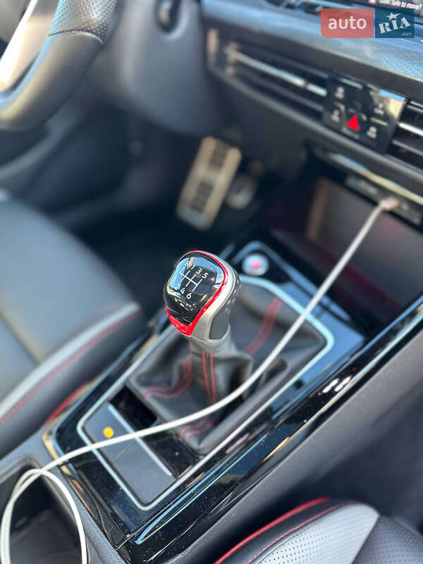 Хэтчбек Volkswagen Golf GTI 2023 в Львове фото 18 Хэтчбек Volkswagen Golf GTI 2023 в Львове