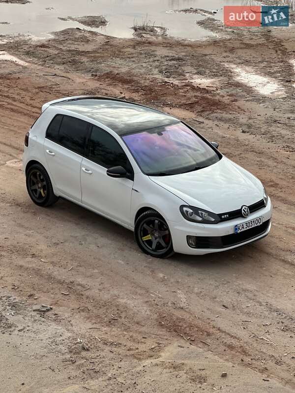 Volkswagen Golf GTI 2010