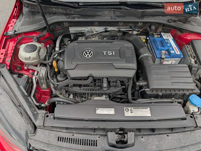 Хэтчбек Volkswagen Golf GTI 2016 в Киеве фото 11 Хэтчбек Volkswagen Golf GTI 2016 в Киеве