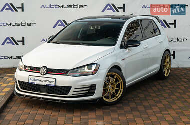 Хетчбек Volkswagen Golf GTI 2017 в Києві