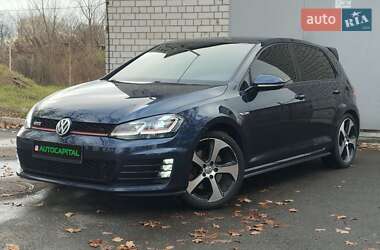 Хетчбек Volkswagen Golf GTI 2016 в Києві