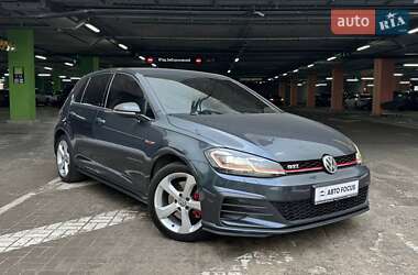Хетчбек Volkswagen Golf GTI 2017 в Києві