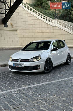 Хэтчбек Volkswagen Golf GTI 2012 в Одессе