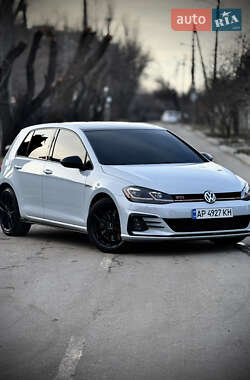 Хетчбек Volkswagen Golf GTI 2020 в Запоріжжі