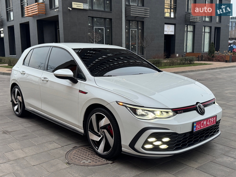 Volkswagen Golf GTI 2023