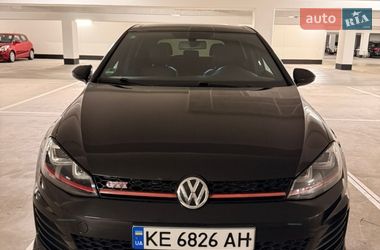 Хэтчбек Volkswagen Golf GTI 2015 в Днепре