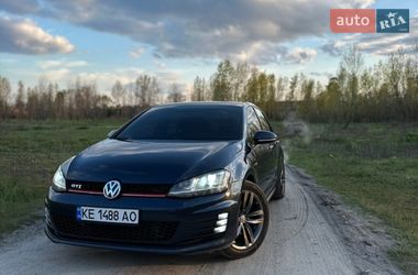 Хетчбек Volkswagen Golf GTI 2015 в Новомосковську