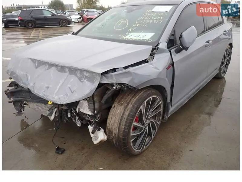 Volkswagen Golf GTI