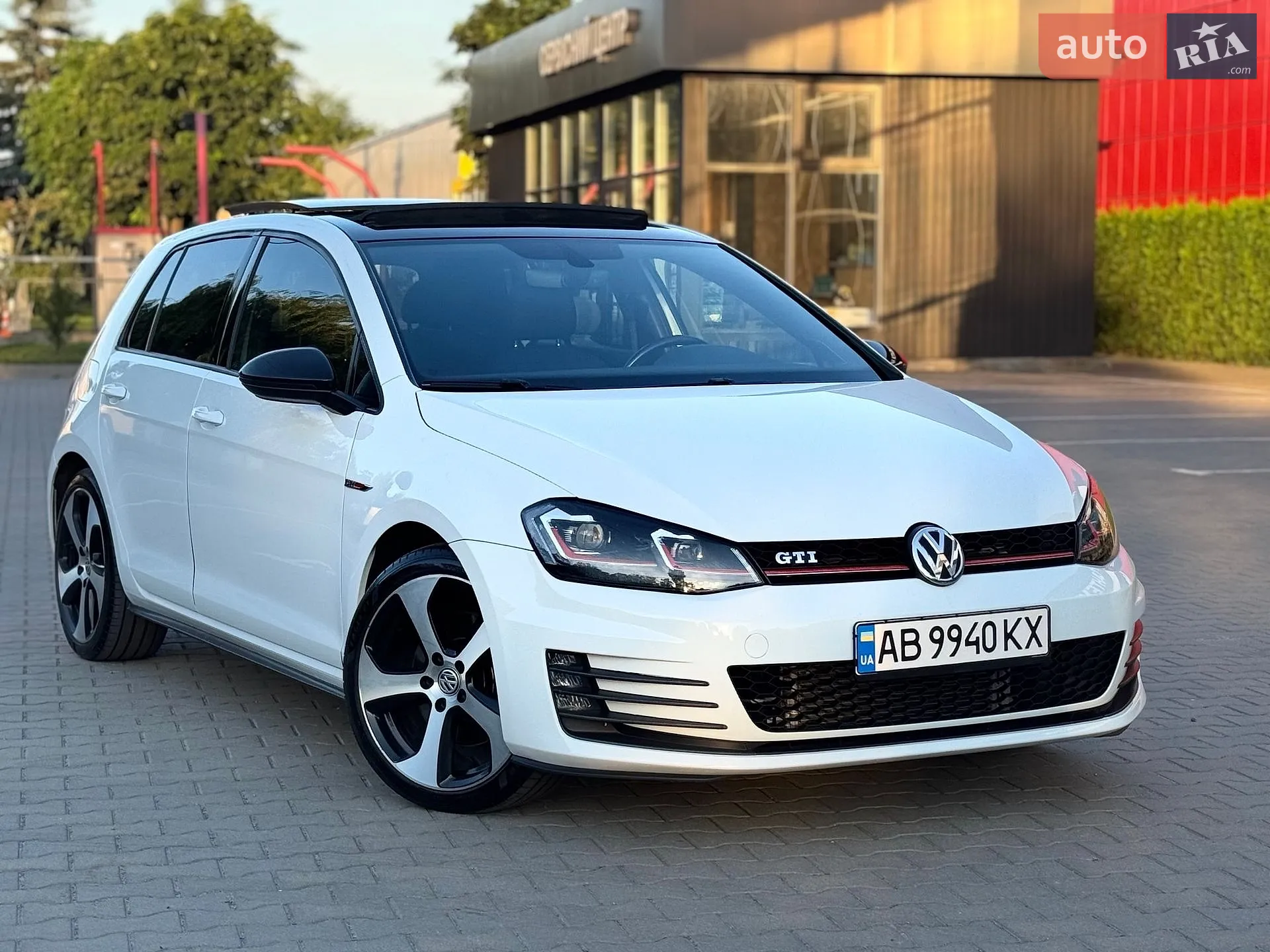 2017 Volkswagen Golf GTI - мініатюра 15
