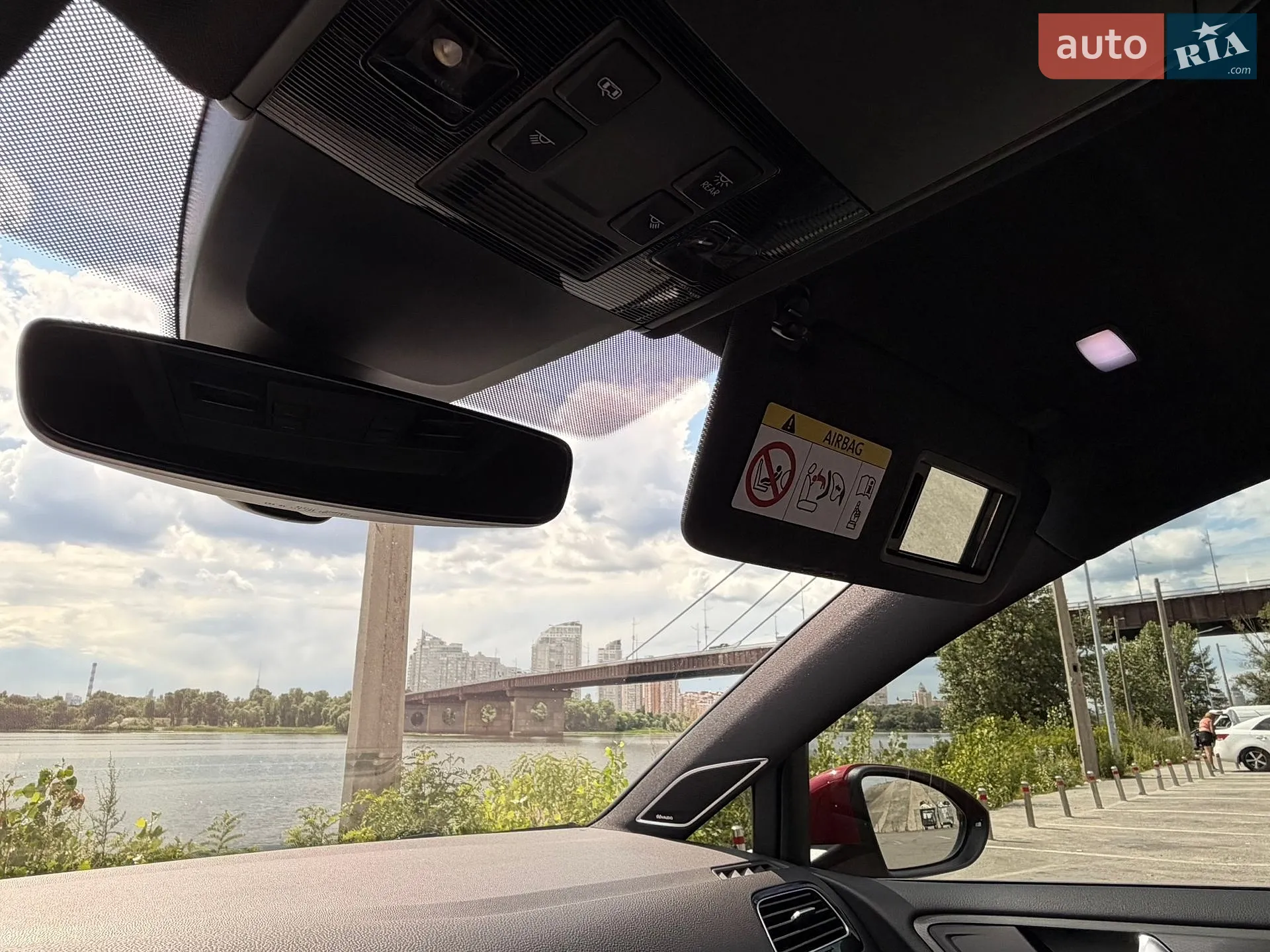 2019 Volkswagen Golf GTI - мініатюра 26
