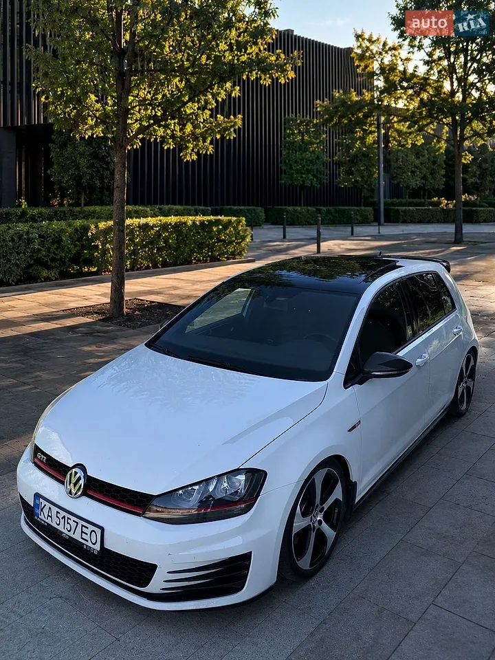 2016 Volkswagen Golf GTI - мініатюра 35