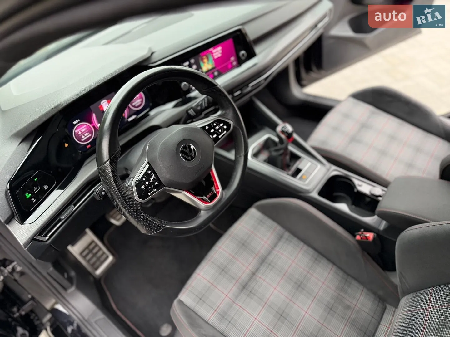 2022 Volkswagen Golf GTI - мініатюра 34