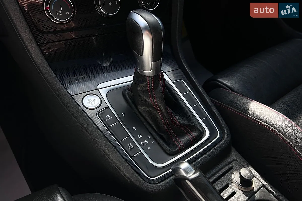 2015 Volkswagen Golf GTI - мініатюра 21