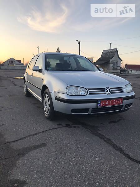Volkswagen Golf IV