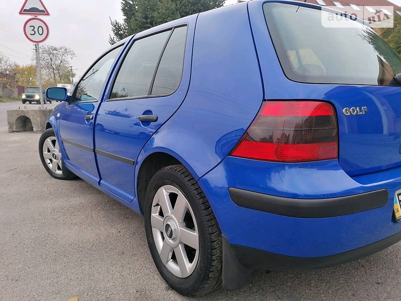 Volkswagen Golf IV