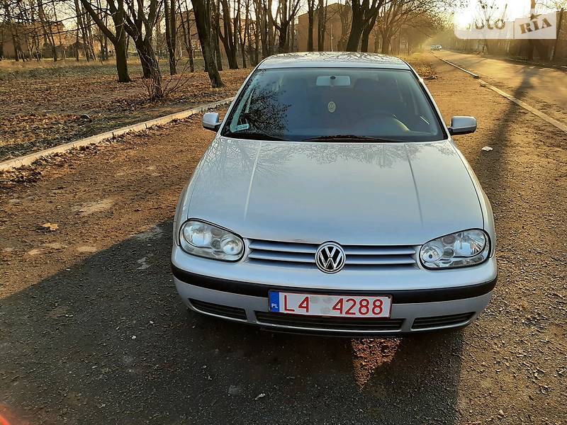 Volkswagen Golf IV