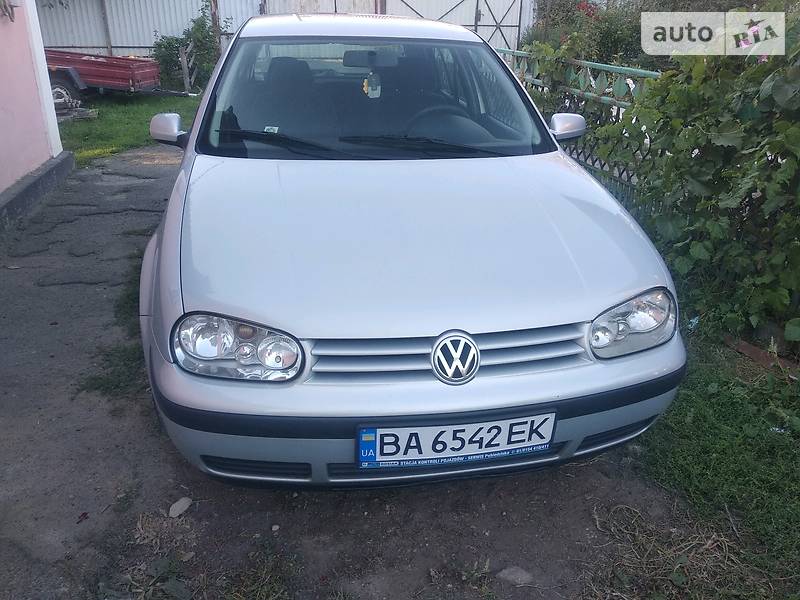 Volkswagen Golf IV