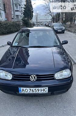 Седан Volkswagen Golf IV 1998 в Львове