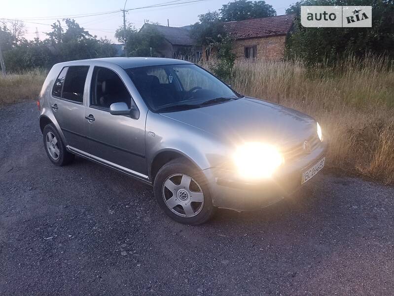 Volkswagen Golf IV