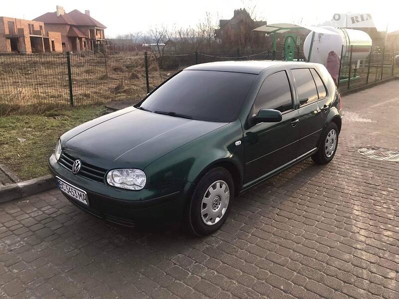 Volkswagen Golf IV