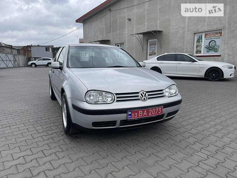 Volkswagen Golf IV