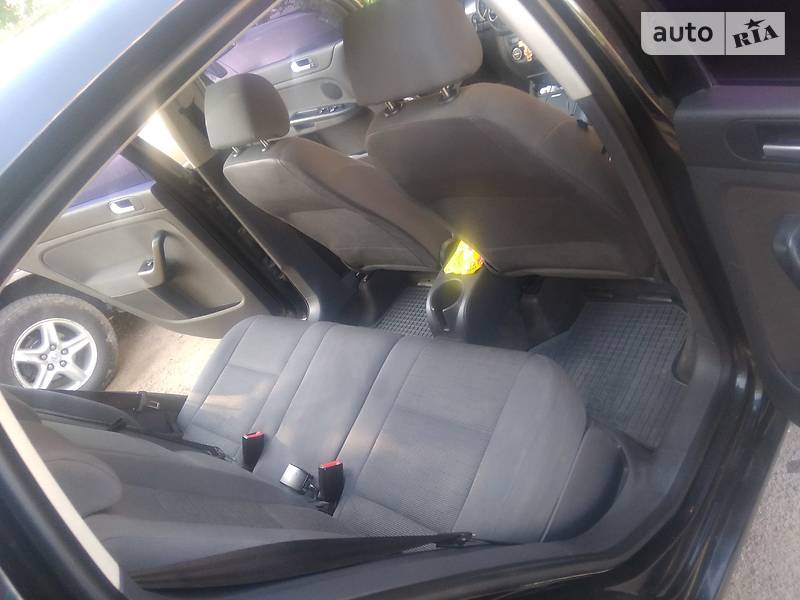 Хетчбек Volkswagen Golf Plus 2005 в Томашполі