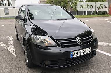 Хетчбек Volkswagen Golf Plus 2007 в 
