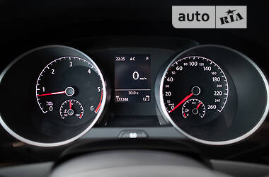 Хэтчбек Volkswagen Golf Plus 2016 в 
