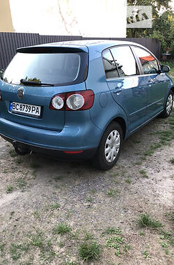 Хэтчбек Volkswagen Golf Plus 2005 в 
