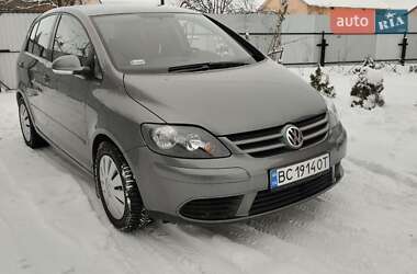 Хэтчбек Volkswagen Golf Plus 2005 в Сокале