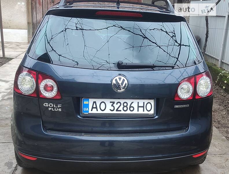 Хэтчбек Volkswagen Golf Plus 2008 в Мукачево фото 2 Хэтчбек Volkswagen Golf Plus 2008 в Мукачево