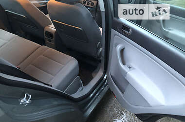 Хэтчбек Volkswagen Golf Plus 2005 в Хмельницком