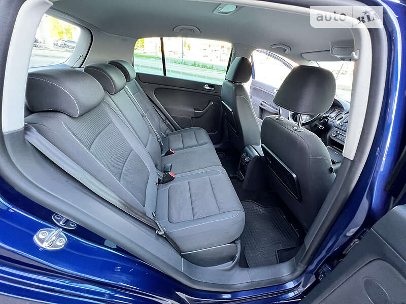 Хэтчбек Volkswagen Golf Plus 2010 в Белой Церкви