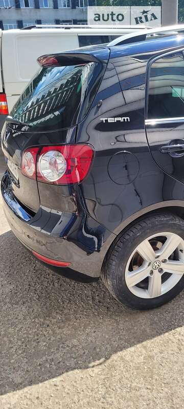 Хэтчбек Volkswagen Golf Plus 2010 в Харькове