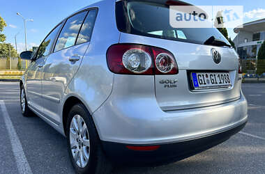 Хэтчбек Volkswagen Golf Plus 2006 в 