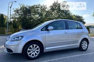 Хэтчбек Volkswagen Golf Plus 2006 в 