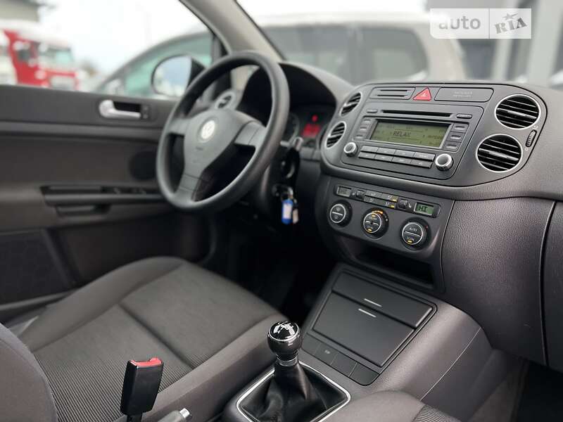 Хетчбек Volkswagen Golf Plus 2006 в Луцьку
