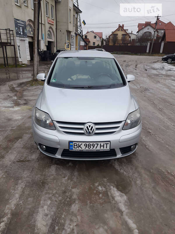 Хэтчбек Volkswagen Golf Plus 2007 в Львове