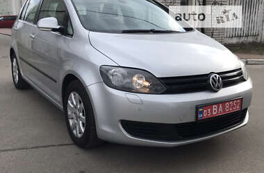 Хэтчбек Volkswagen Golf Plus 2010 в Киеве