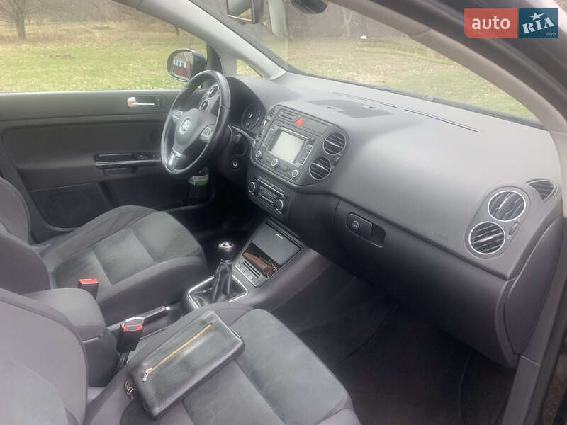 Хэтчбек Volkswagen Golf Plus 2011 в Запорожье фото 9 Хэтчбек Volkswagen Golf Plus 2011 в Запорожье