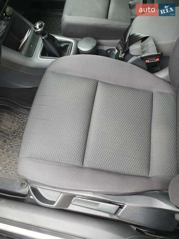 Хетчбек Volkswagen Golf Plus 2006 в Житомирі