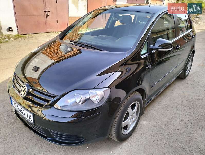 Хэтчбек Volkswagen Golf Plus 2005 в Ровно