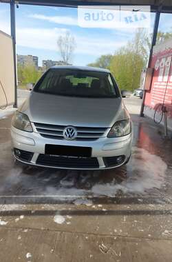 Хэтчбек Volkswagen Golf Plus 2007 в Черкассах