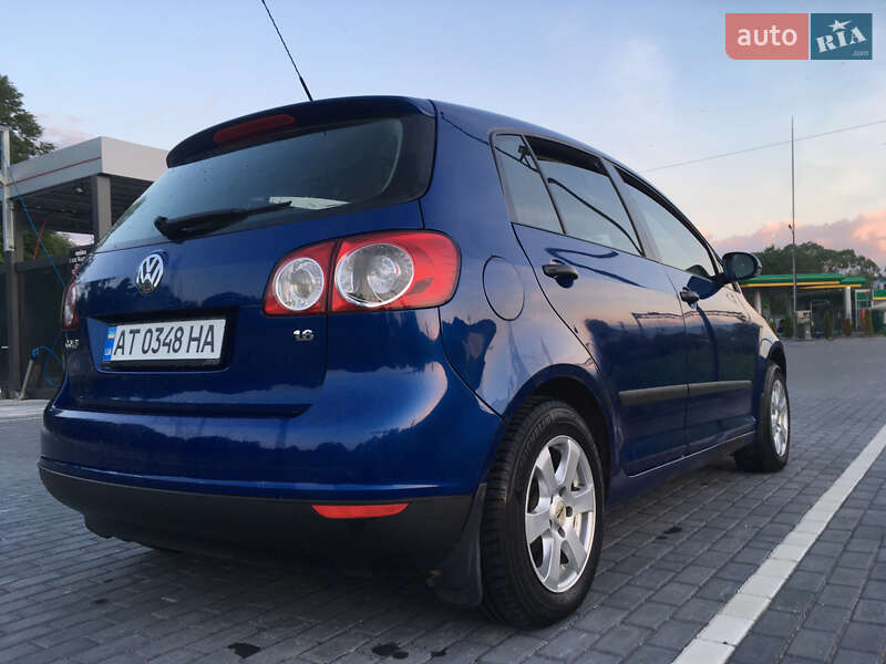 Хетчбек Volkswagen Golf Plus 2005 в Долині