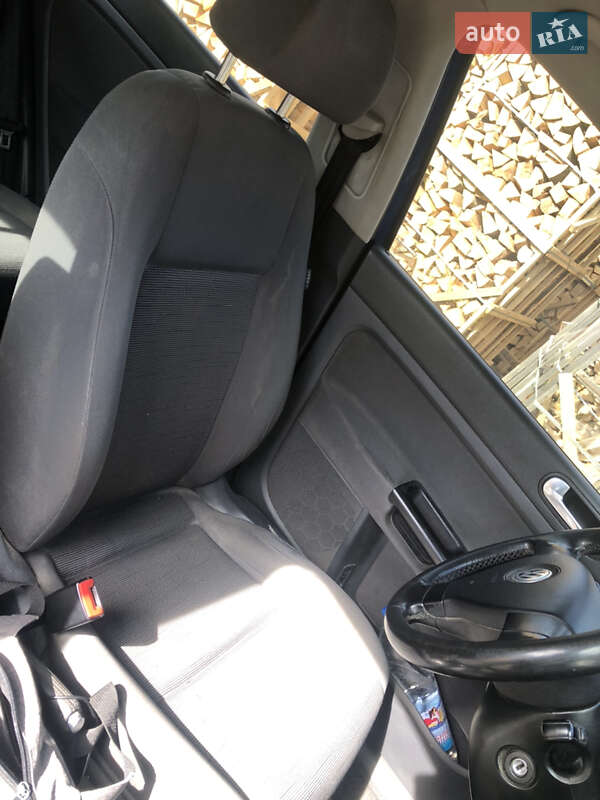 Хетчбек Volkswagen Golf Plus 2005 в Долині