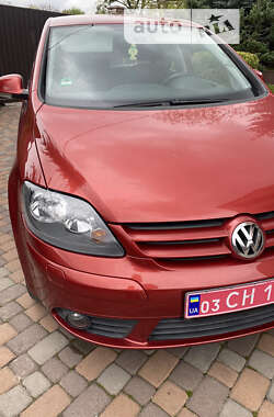 Хэтчбек Volkswagen Golf Plus 2007 в Ровно