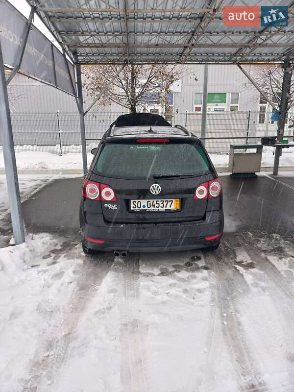 Хетчбек Volkswagen Golf Plus 2011 в Бучі