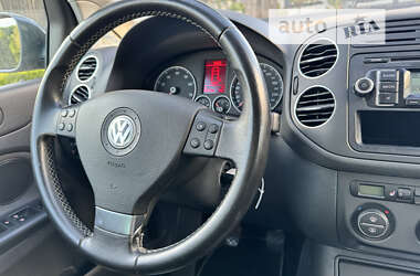 Хэтчбек Volkswagen Golf Plus 2008 в Ужгороде