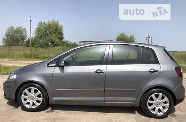 Хэтчбек Volkswagen Golf Plus 2005 в Дубно