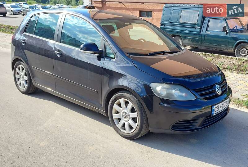 Хэтчбек Volkswagen Golf Plus 2005 в Чернигове